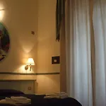 Cambridge Hotel