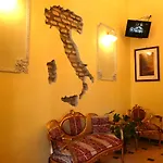 Cambridge Hotel