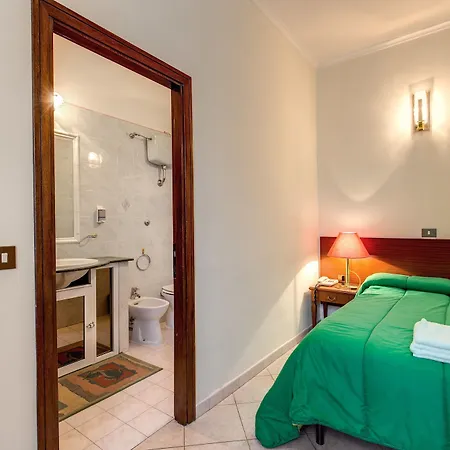 Cambridge Szálloda 3*