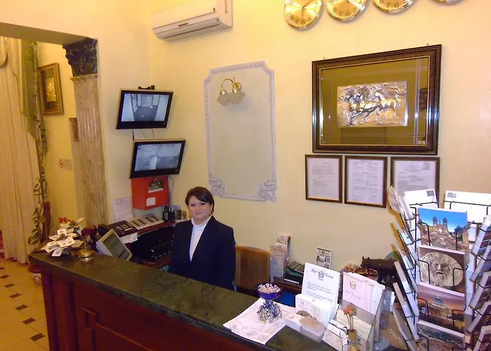 Cambridge Hotel Rome