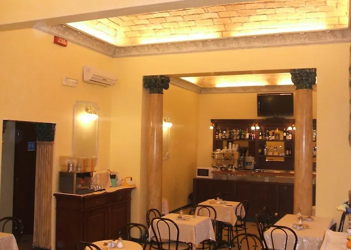 Cambridge Hotel Rome