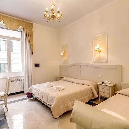 호텔 케임브리지 3*